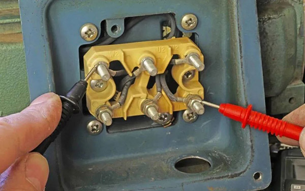 高壓電機(jī)絕緣電阻過低的原因有哪些 高壓電機(jī)絕緣電阻過低的原因有哪些